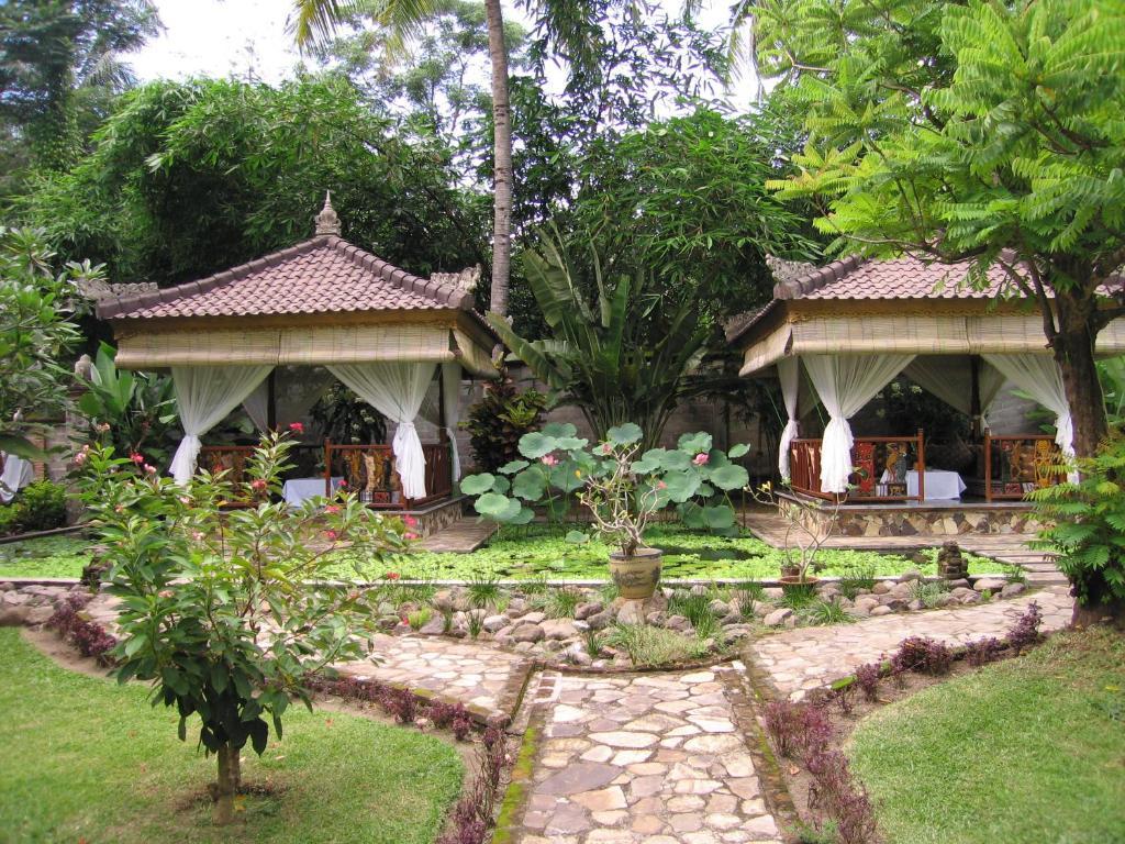 Puri Mas Spa Resort Mangsit Ngoại thất bức ảnh